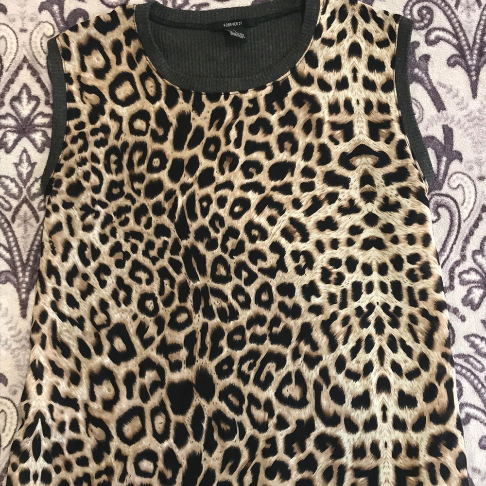 Cheetah Print Sleeveless Top